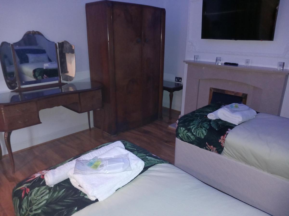 Luxury Holiday Home, Near Beach Southend-on-Sea Kültér fotó