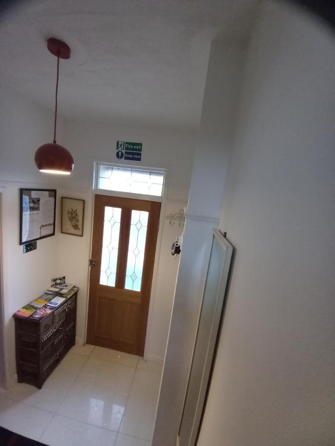 Luxury Holiday Home, Near Beach Southend-on-Sea Kültér fotó