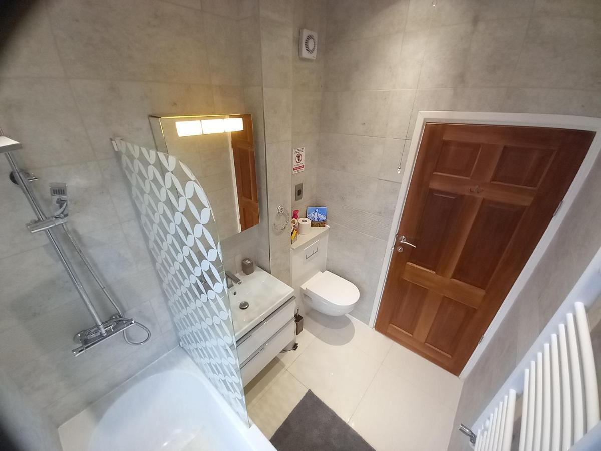 Luxury Holiday Home, Near Beach Southend-on-Sea Kültér fotó